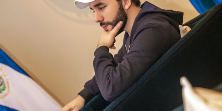 Nayib Bukele solicita al Congreso de El Salvador decretar régimen de excepción