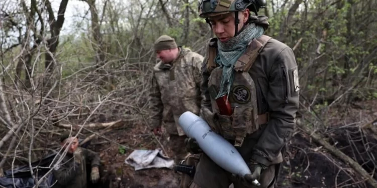 Ucrania reivindica el haber recuperado territorio en torno a Bajmut, en el Donbás