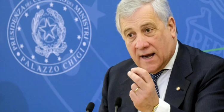 Canciller italiano anula viaje a Francia por ‘ofensas’ contra Giorgia Meloni