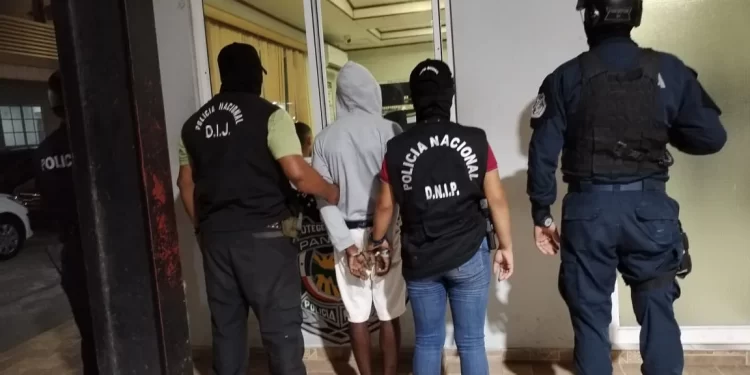 Detienen a tres sospechosos de homicidio en San Miguelito