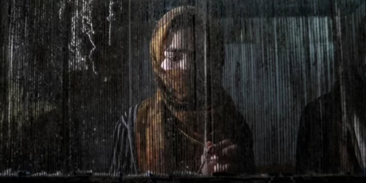 Dos años de los talibanes en el poder: ‘Me siento como en prisión y mi delito es ser mujer’
