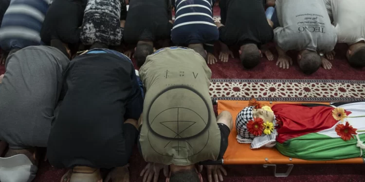 Los palestinos de Cisjordania se enfrentan a un aumento de la violencia de los colonos israelíes