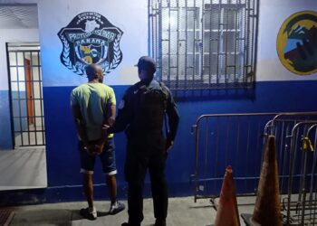 Hombre presuntamente vinculado a femicidio en Colón se entrega a la policia