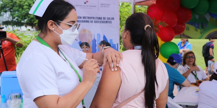 Minsa ha aplicado 1,098,521 dosis contra la influenza